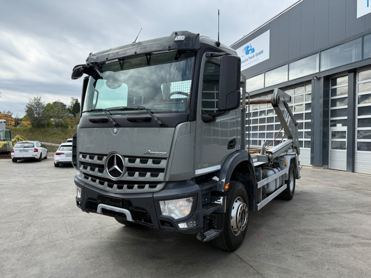 MERCEDES Arocs 1830 4x2 UT GIGANT 18T - Liftdumper lastbil: bild 1 MERCEDES Arocs 1830 4x2 UT GIGANT 18T - Liftdumper lastbil: bild 1