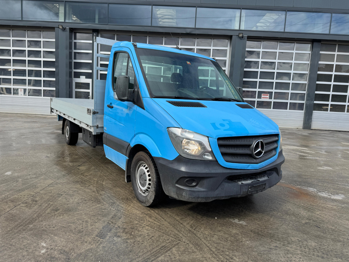 MERCEDES Sprinter 316 CDI - Transportbil med flak: bild 2 MERCEDES Sprinter 316 CDI - Transportbil med flak: bild 2