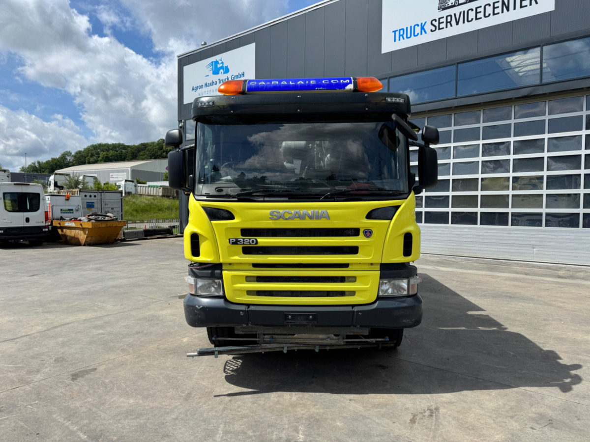 SCANIA P320 4x2 Val-Air Kehrmaschine - Sopmaskin: bild 2 SCANIA P320 4x2 Val-Air Kehrmaschine - Sopmaskin: bild 2
