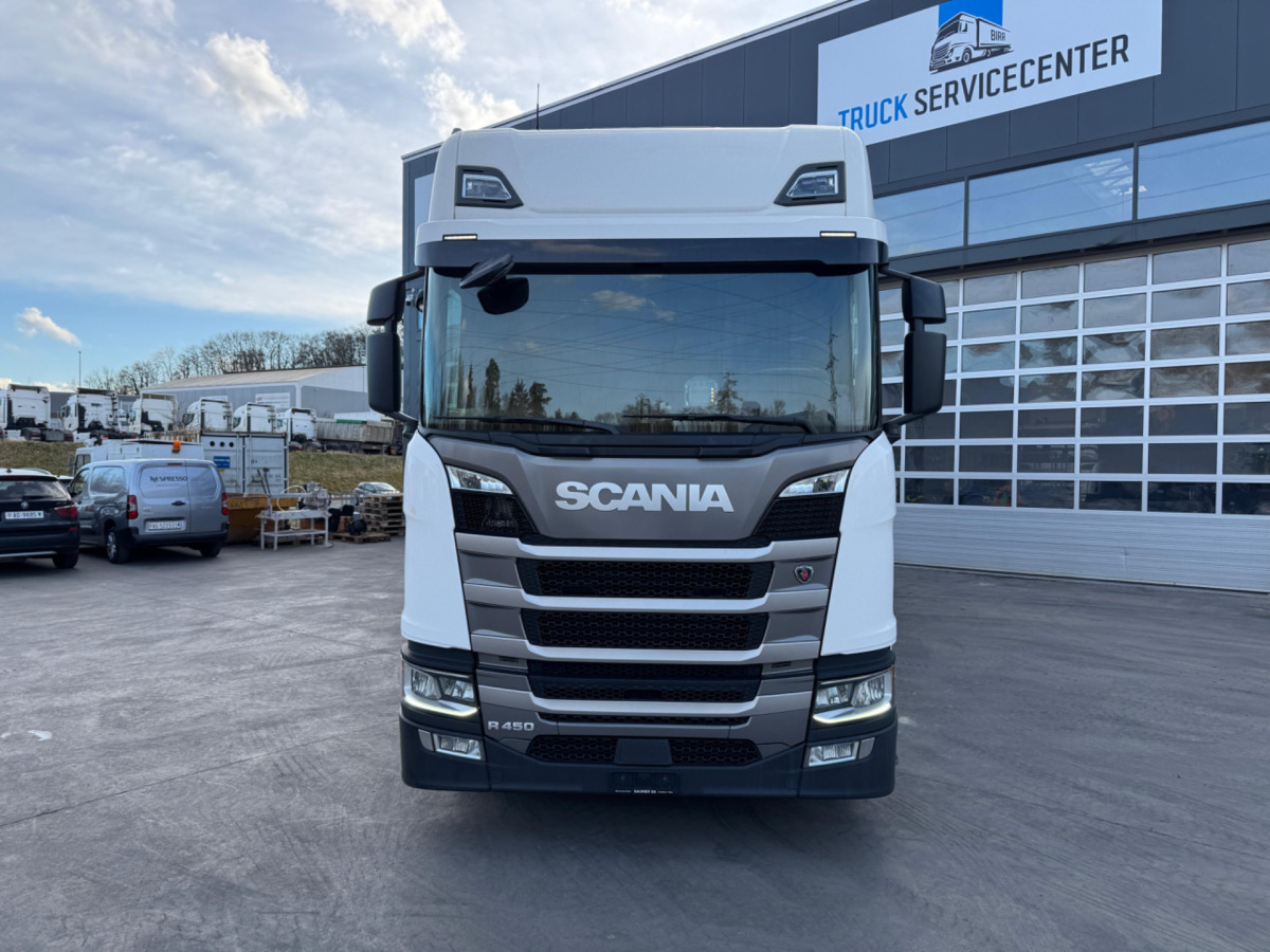 SCANIA R450 4x2 Isotherm - Lastbil med skåp: bild 2 SCANIA R450 4x2 Isotherm - Lastbil med skåp: bild 2