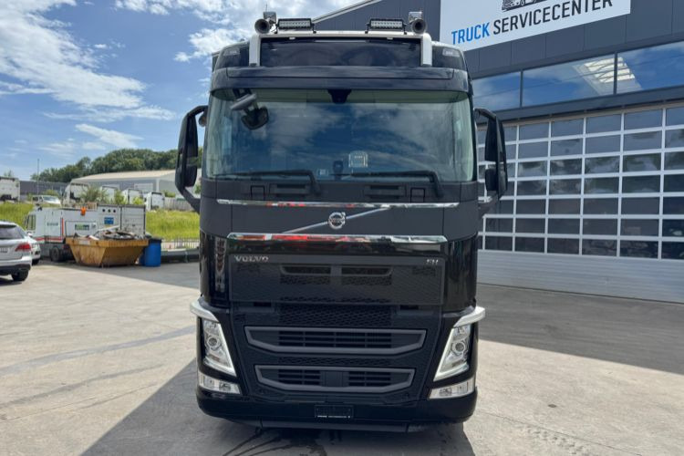 Volvo FH-540 6x2 - Kapellbil: bild 2 Volvo FH-540 6x2 - Kapellbil: bild 2