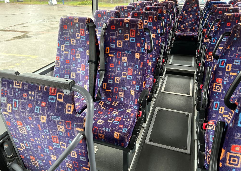 Irisbus AXER / Manual / 64 miejsc /Cena:46000zł netto - Förortsbuss: bild 4 Irisbus AXER / Manual / 64 miejsc /Cena:46000zł netto - Förortsbuss: bild 4