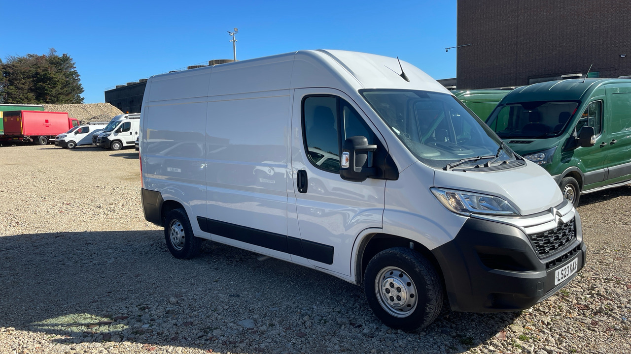 Citroen Relay 35 2.2 BLUE HDI 140PS - Skåpbil: bild 1 Citroen Relay 35 2.2 BLUE HDI 140PS - Skåpbil: bild 1