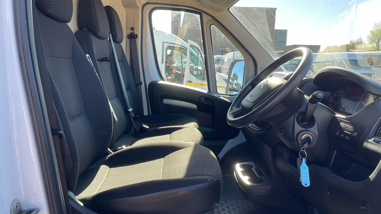 Citroen Relay 35 2.2 BLUE HDI 140PS - Skåpbil: bild 5 Citroen Relay 35 2.2 BLUE HDI 140PS - Skåpbil: bild 5