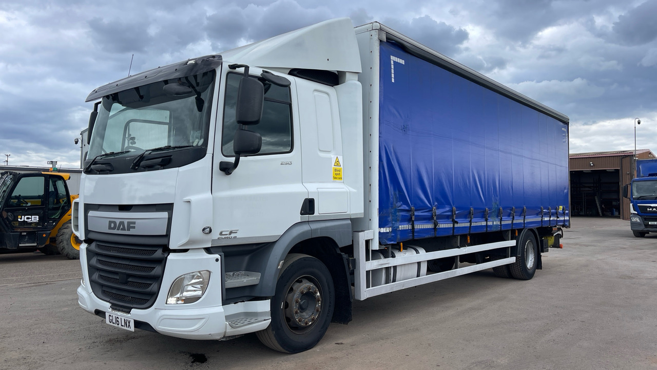 DAF CF 250 - Kapellbil: bild 2 DAF CF 250 - Kapellbil: bild 2