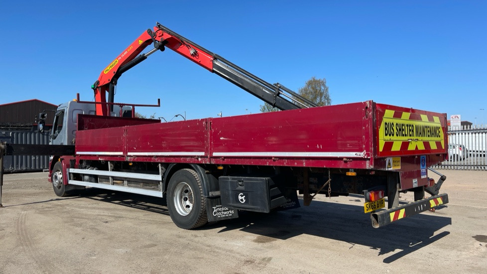 DAF LF 280 - Transportbil med flak: bild 3 DAF LF 280 - Transportbil med flak: bild 3