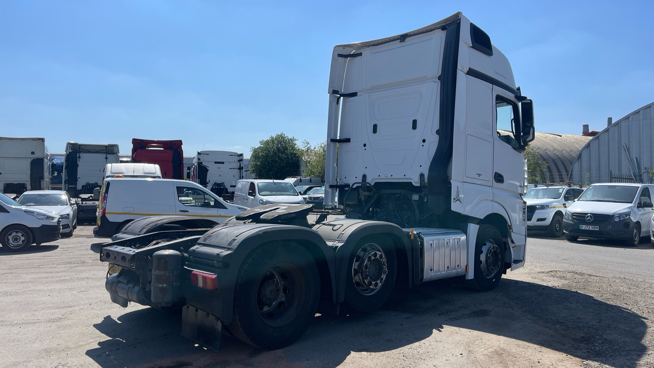 MERCEDES-BENZ ACTROS 2551 - Dragbil: bild 4 MERCEDES-BENZ ACTROS 2551 - Dragbil: bild 4
