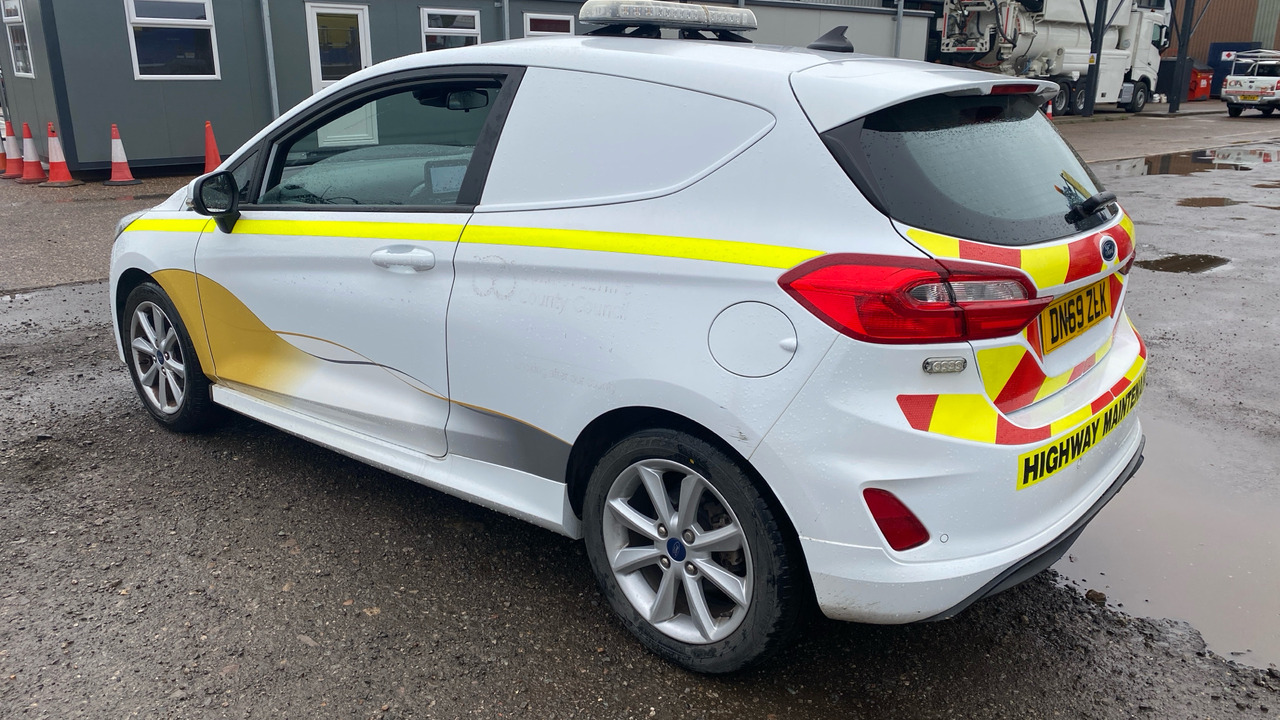 FORD FIESTA 1.5 TDCI 85PS - Personbil: bild 3 FORD FIESTA 1.5 TDCI 85PS - Personbil: bild 3