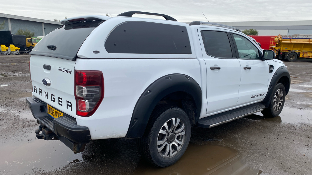 FORD RANGER Wildtrak 3.2 TDCi 200PS - Pickup, Dubbelhytt transportbil: bild 4 FORD RANGER Wildtrak 3.2 TDCi 200PS - Pickup, Dubbelhytt transportbil: bild 4