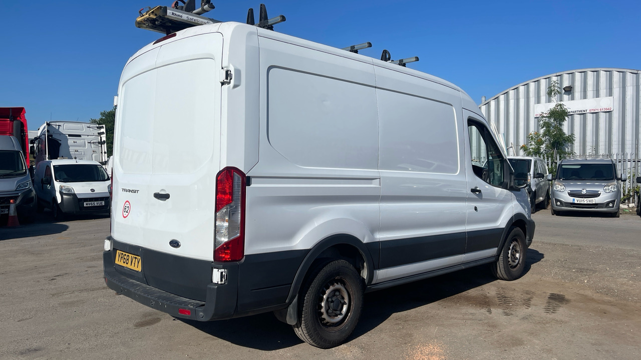 FORD TRANSIT 350 2.0 TDCi 105PS - Skåpbil: bild 4 FORD TRANSIT 350 2.0 TDCi 105PS - Skåpbil: bild 4