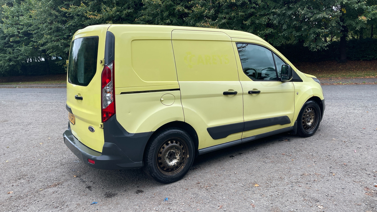 FORD TRANSIT CONNECT T220 1.6 TDCi 95PS - Dubbelhytt transportbil: bild 4 FORD TRANSIT CONNECT T220 1.6 TDCi 95PS - Dubbelhytt transportbil: bild 4