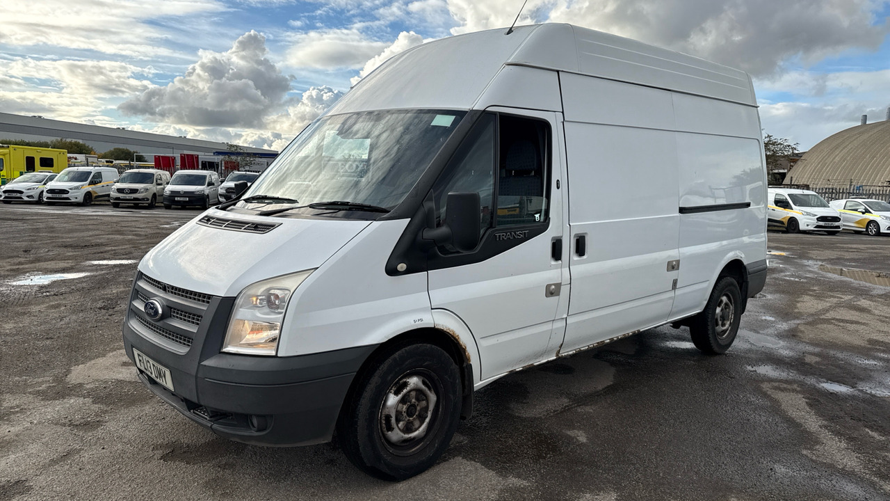 FORD TRANSIT T350 2.2 TDCI 125PS - Skåpbil: bild 2 FORD TRANSIT T350 2.2 TDCI 125PS - Skåpbil: bild 2