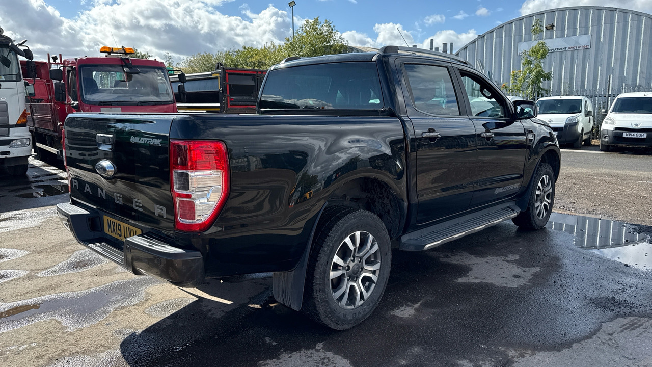 Ford Ranger WILDTRAK 3.2 TDCI 200PS - Pickup, Dubbelhytt transportbil: bild 4 Ford Ranger WILDTRAK 3.2 TDCI 200PS - Pickup, Dubbelhytt transportbil: bild 4
