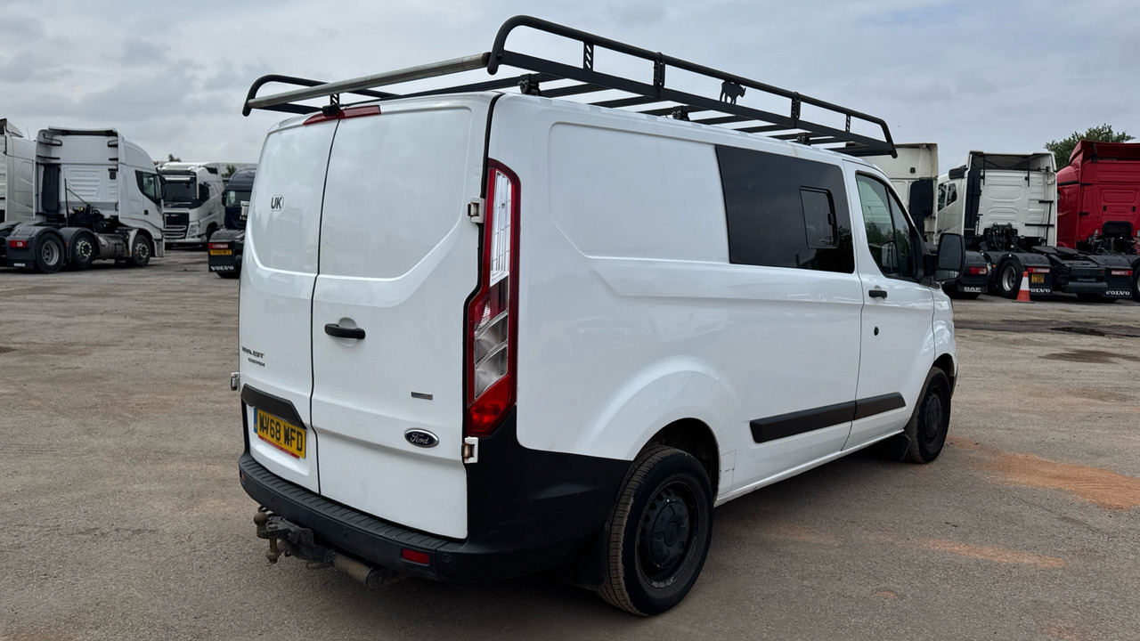 Ford Transit Custom 300 2.0 TDCi 130PS - Dubbelhytt transportbil: bild 4 Ford Transit Custom 300 2.0 TDCi 130PS - Dubbelhytt transportbil: bild 4
