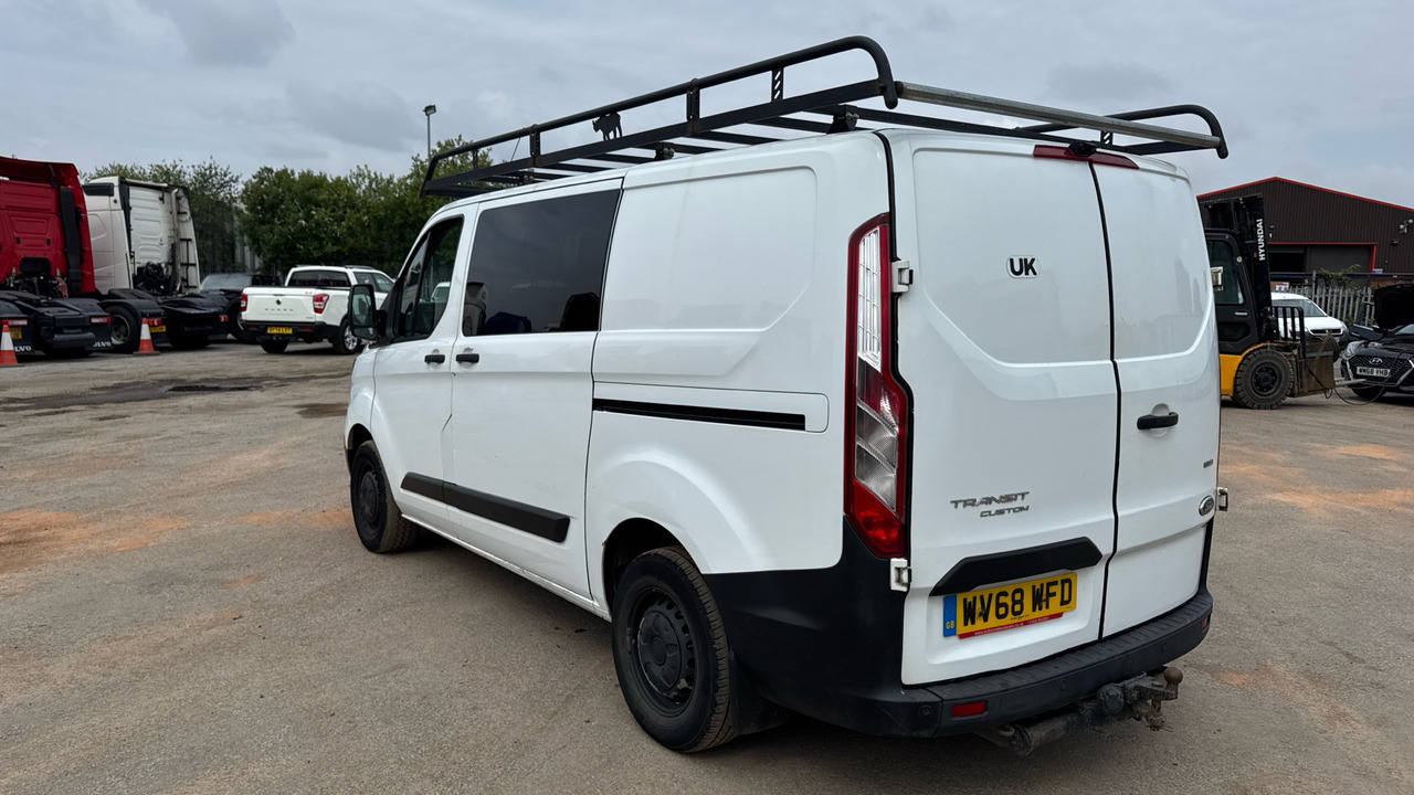 Ford Transit Custom 300 2.0 TDCi 130PS - Dubbelhytt transportbil: bild 3 Ford Transit Custom 300 2.0 TDCi 130PS - Dubbelhytt transportbil: bild 3