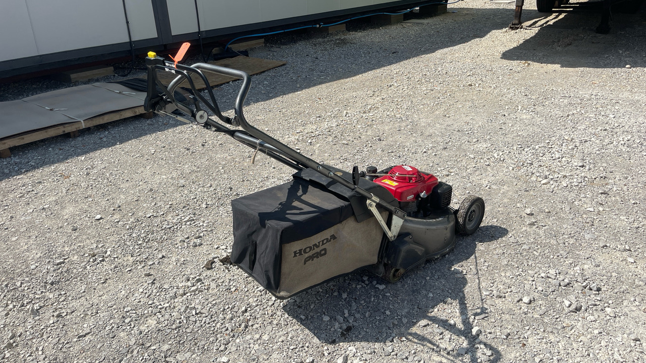 HONDA - Entreprenadutrustning: bild 3 HONDA - Entreprenadutrustning: bild 3