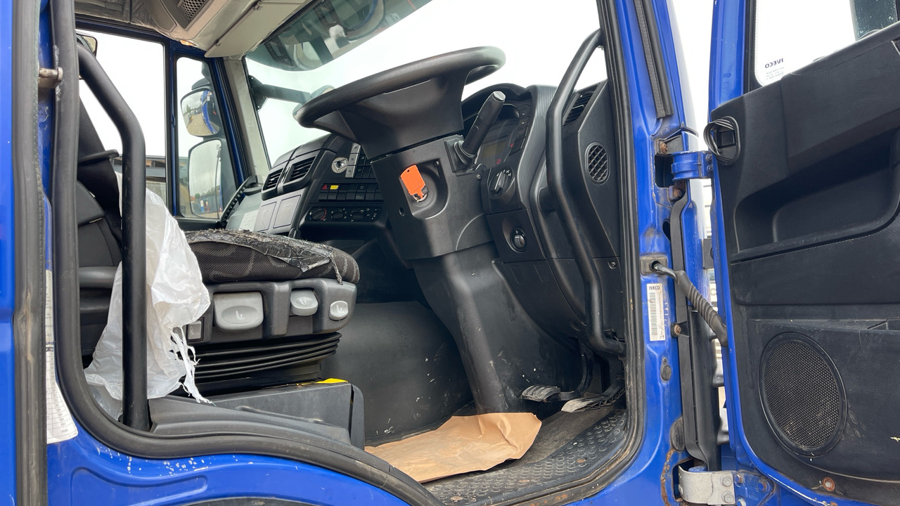 IVECO TRAKKER 410 - Lastväxlare lastbil: bild 5 IVECO TRAKKER 410 - Lastväxlare lastbil: bild 5