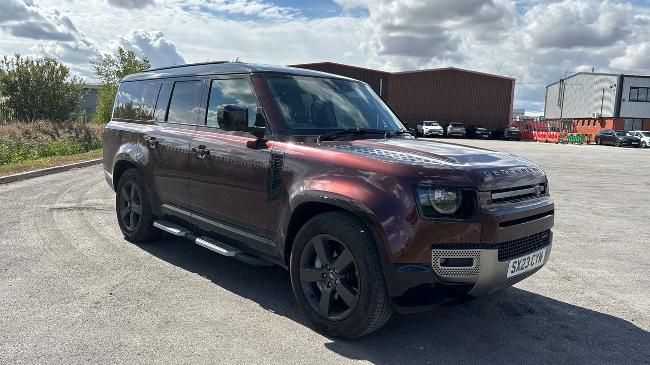 LAND ROVER DEFENDER 3.0 D300 X-Dynamic HSE 130 - SUV: bild 1 LAND ROVER DEFENDER 3.0 D300 X-Dynamic HSE 130 - SUV: bild 1