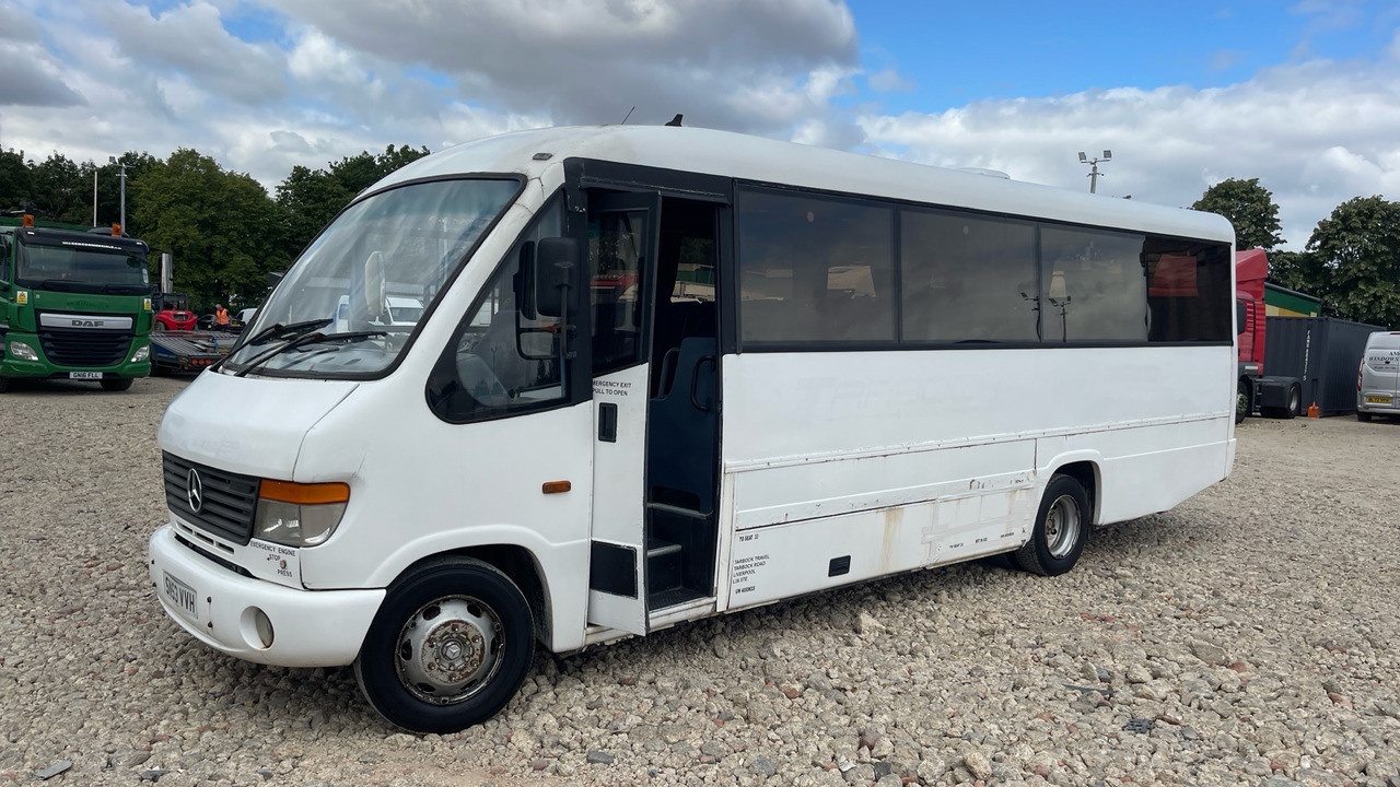 MERCEDES-BENZ VARIO 0814 - Minibuss, Persontransport: bild 2 MERCEDES-BENZ VARIO 0814 - Minibuss, Persontransport: bild 2