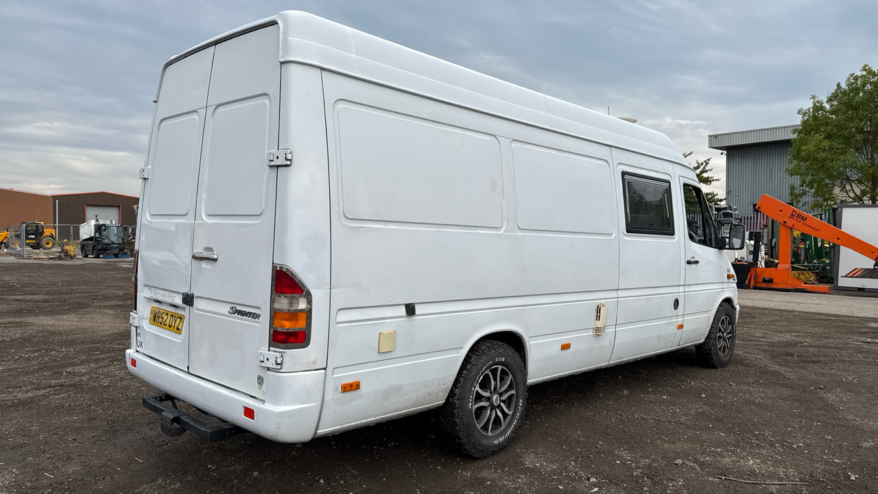 MERCEDES SPRINTER 311 CDI - Skåpbil: bild 4 MERCEDES SPRINTER 311 CDI - Skåpbil: bild 4