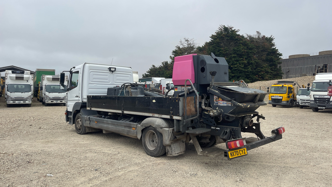 Mercedes-Benz Atego 824 - Betongpump: bild 3 Mercedes-Benz Atego 824 - Betongpump: bild 3