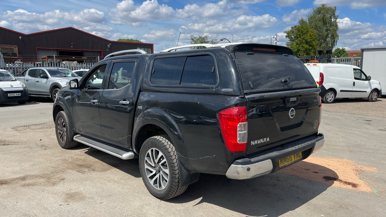 NISSAN NAVARA TEKNA 2.3 DCI 190PS - Pickup, Dubbelhytt transportbil: bild 3 NISSAN NAVARA TEKNA 2.3 DCI 190PS - Pickup, Dubbelhytt transportbil: bild 3
