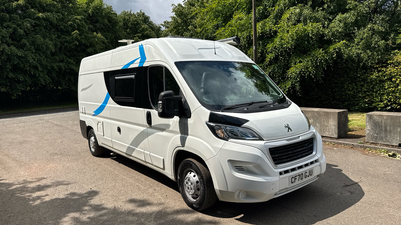 PEUGEOT BOXER 335 2.2 BLUEHDI PROFESSIONAL 140PS - Campingbil: bild 1 PEUGEOT BOXER 335 2.2 BLUEHDI PROFESSIONAL 140PS - Campingbil: bild 1