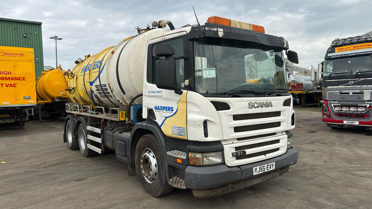 SCANIA P 310 - Tankbil: bild 1 SCANIA P 310 - Tankbil: bild 1