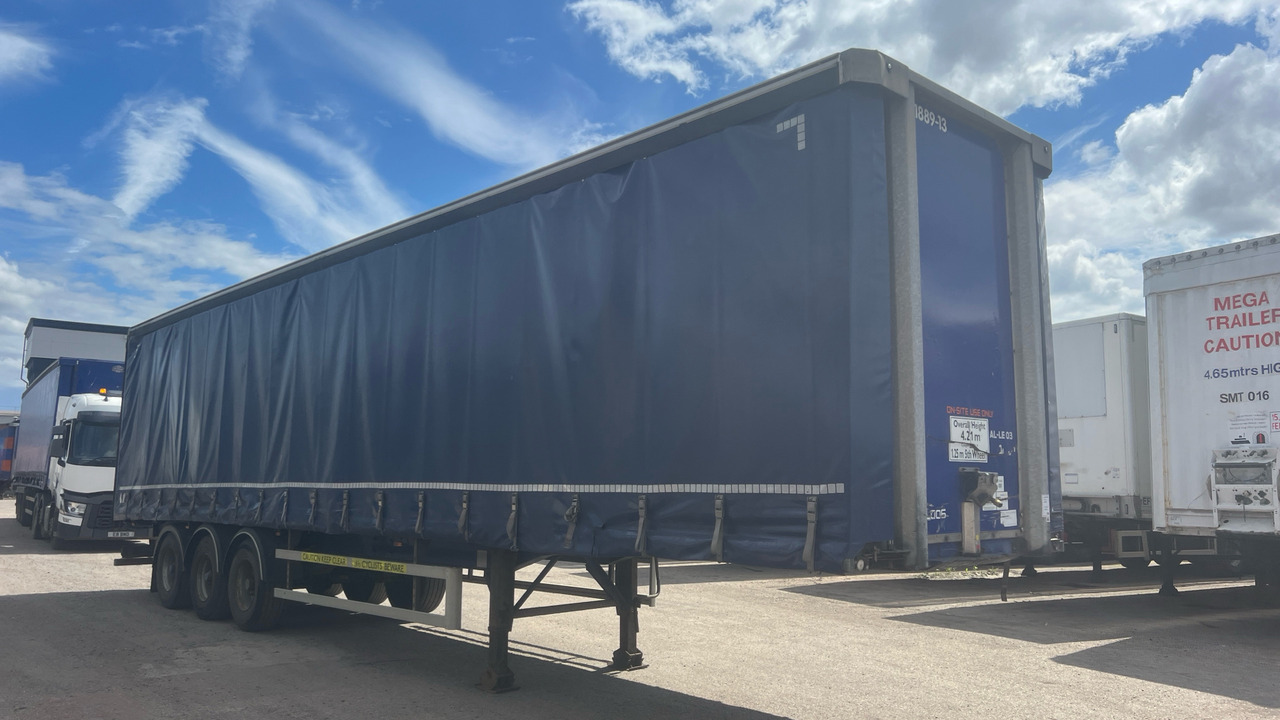 SDC CURTAINSIDE - Kapelltrailer: bild 3 SDC CURTAINSIDE - Kapelltrailer: bild 3