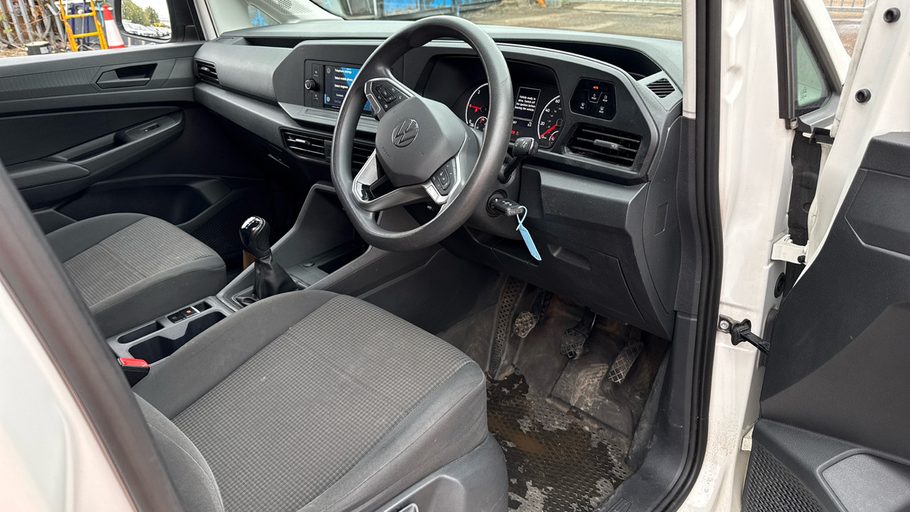 VOLKSWAGEN CADDY C20 2.0 TDI 102PS MAXI - Små skåpbil: bild 5 VOLKSWAGEN CADDY C20 2.0 TDI 102PS MAXI - Små skåpbil: bild 5