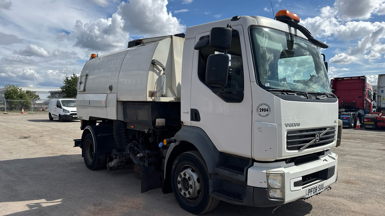 VOLVO FL 280 - Sopmaskin: bild 1 VOLVO FL 280 - Sopmaskin: bild 1