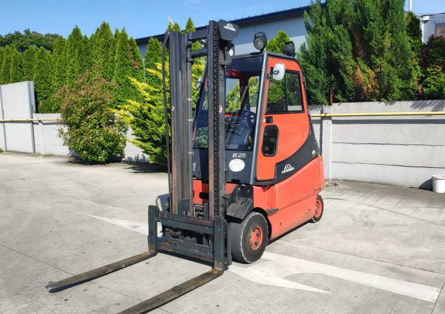 Linde E25, battery 2019 - Eltruck: bild 1 Linde E25, battery 2019 - Eltruck: bild 1