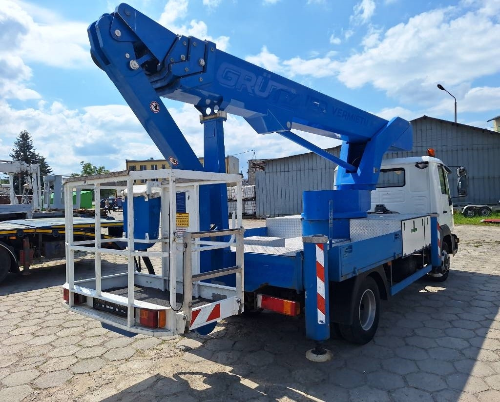 Bison TKA 30 KS - Billift: bild 2 Bison TKA 30 KS - Billift: bild 2