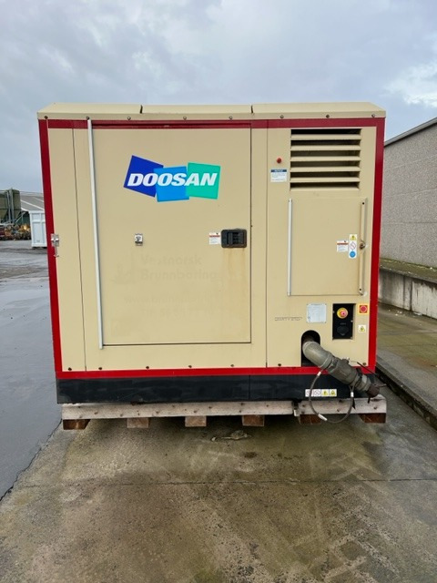 Doosan 25/280 XHP1000WCAT-T4 - Luftkompressor: bild 2 Doosan 25/280 XHP1000WCAT-T4 - Luftkompressor: bild 2