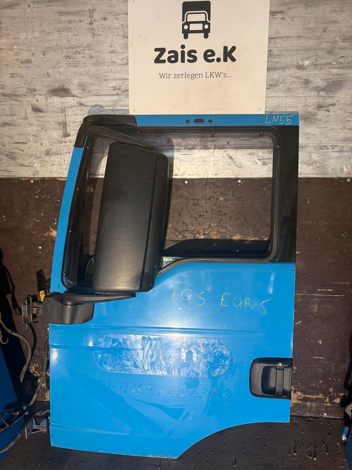 MAN TGS EU5 Fahrertür Blau Spiegel Innenverkleidung LN 55 - Dörr och reservdelar för Lastbil: bild 1 MAN TGS EU5 Fahrertür Blau Spiegel Innenverkleidung LN 55 - Dörr och reservdelar för Lastbil: bild 1