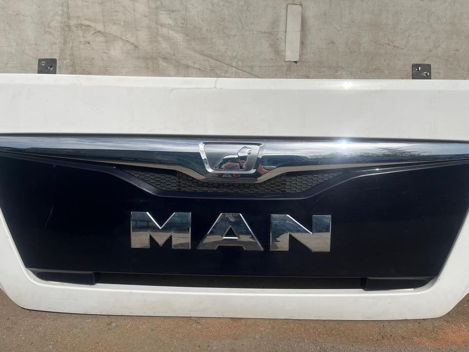 MAN TGX EU6 Motorhaube Kühlergrill 81.061110-6095 - Kylare för Lastbil: bild 5 MAN TGX EU6 Motorhaube Kühlergrill 81.061110-6095 - Kylare för Lastbil: bild 5
