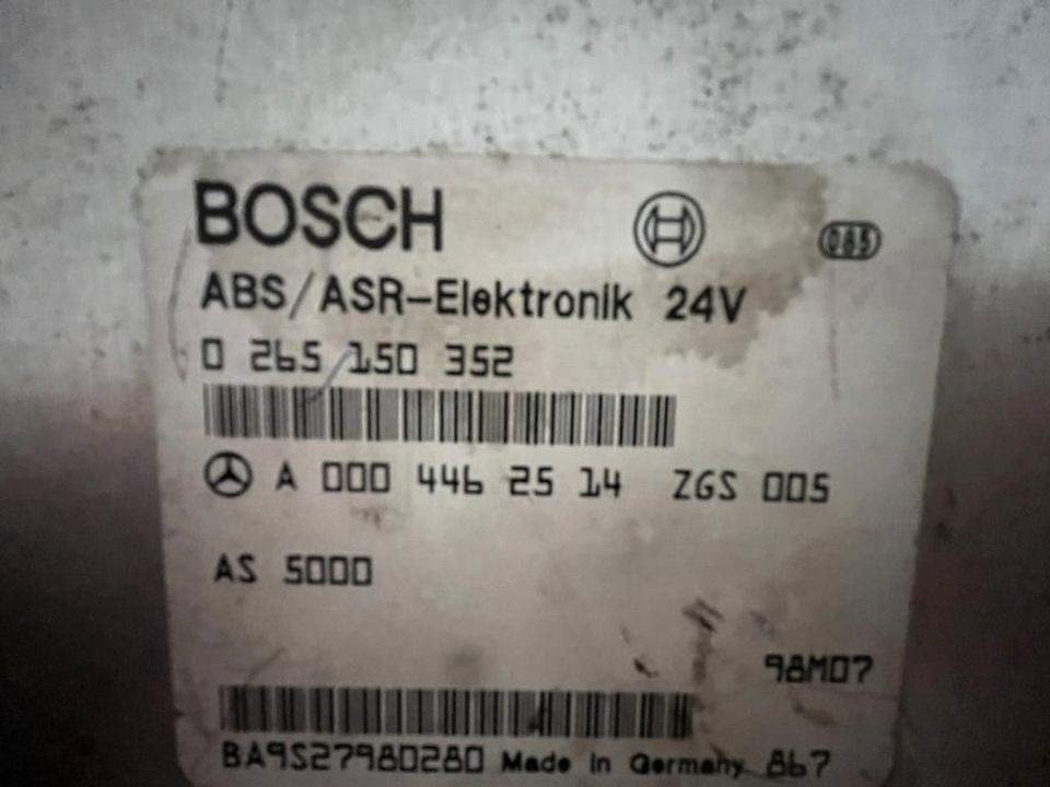 Mercedes Atego BOSCH Elektronik ABS Steuergerät A0004462514 - Kontrollenhet för Lastbil: bild 2 Mercedes Atego BOSCH Elektronik ABS Steuergerät A0004462514 - Kontrollenhet för Lastbil: bild 2