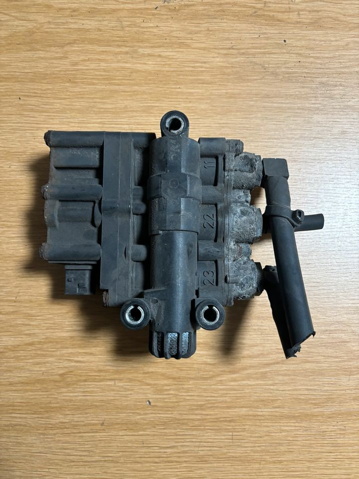 Mercedes Benz WABCO Magnetventil A0013271425 - Bromsventil för Lastbil: bild 1 Mercedes Benz WABCO Magnetventil A0013271425 - Bromsventil för Lastbil: bild 1