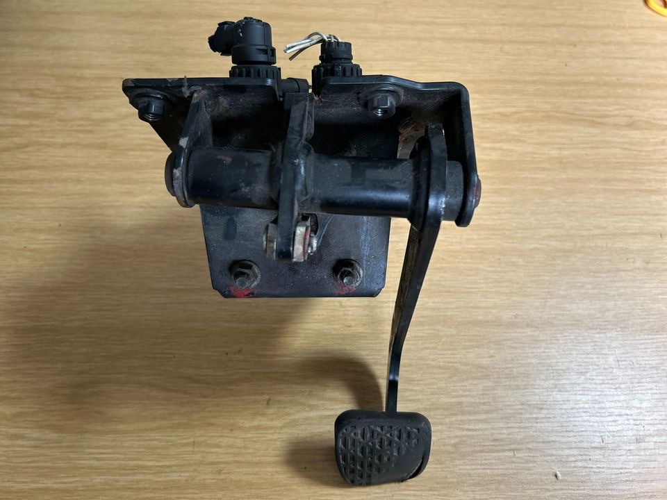 Wabco Bremssteuerventil 4800010050 - Bromsventil för Lastbil: bild 2 Wabco Bremssteuerventil 4800010050 - Bromsventil för Lastbil: bild 2