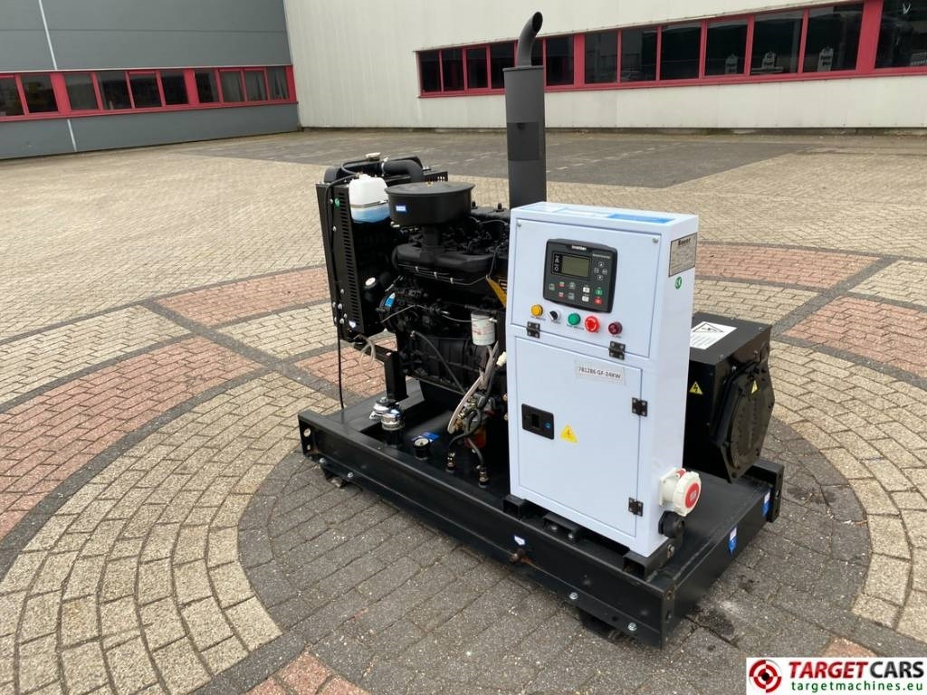Bauer GF-24KW Diesel 30KVA Generator 400/230V - Elgenerator: bild 5 Bauer GF-24KW Diesel 30KVA Generator 400/230V - Elgenerator: bild 5