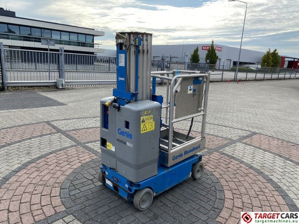 Genie GR20 Runabout Electric Vertical Mast Lift 802cm - Pelarlift: bild 3 Genie GR20 Runabout Electric Vertical Mast Lift 802cm - Pelarlift: bild 3