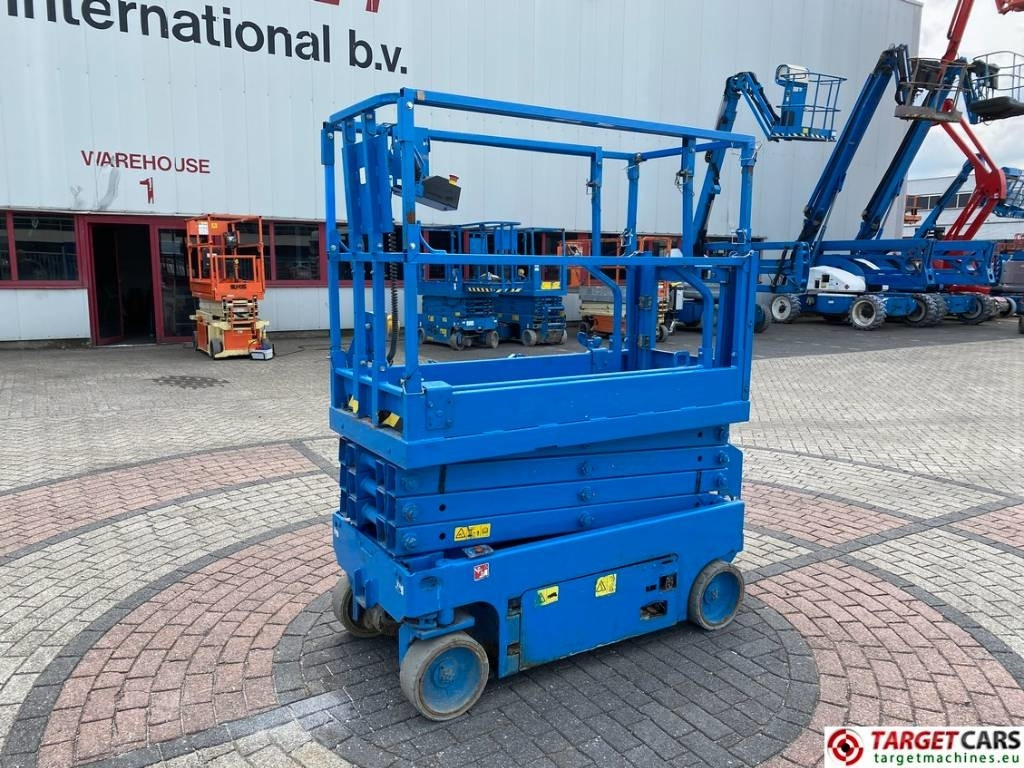 Genie GS-1932 Electric Scissor Work Lift 779cm - Saxlift: bild 1 Genie GS-1932 Electric Scissor Work Lift 779cm - Saxlift: bild 1
