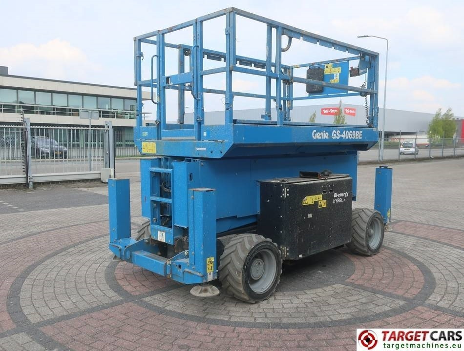 Genie GS-4069BE Hybrid 4069 Scissor Work Lift 1412cm - Saxlift: bild 3 Genie GS-4069BE Hybrid 4069 Scissor Work Lift 1412cm - Saxlift: bild 3