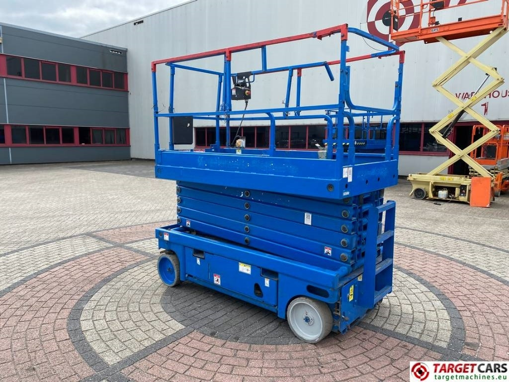 Haulotte Compact 14 Electric Scissor Work Lift 1385cm - Saxlift: bild 4 Haulotte Compact 14 Electric Scissor Work Lift 1385cm - Saxlift: bild 4