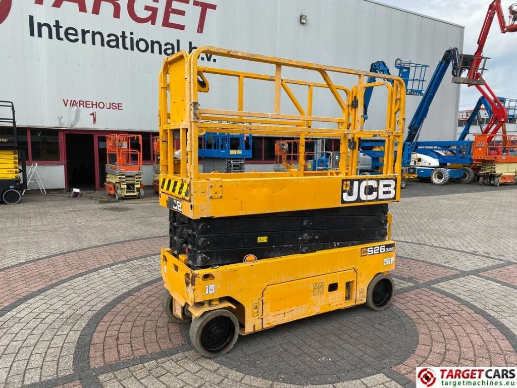 JCB S2632E Electric Scissor Work Lift 1010cm - Saxlift: bild 1 JCB S2632E Electric Scissor Work Lift 1010cm - Saxlift: bild 1