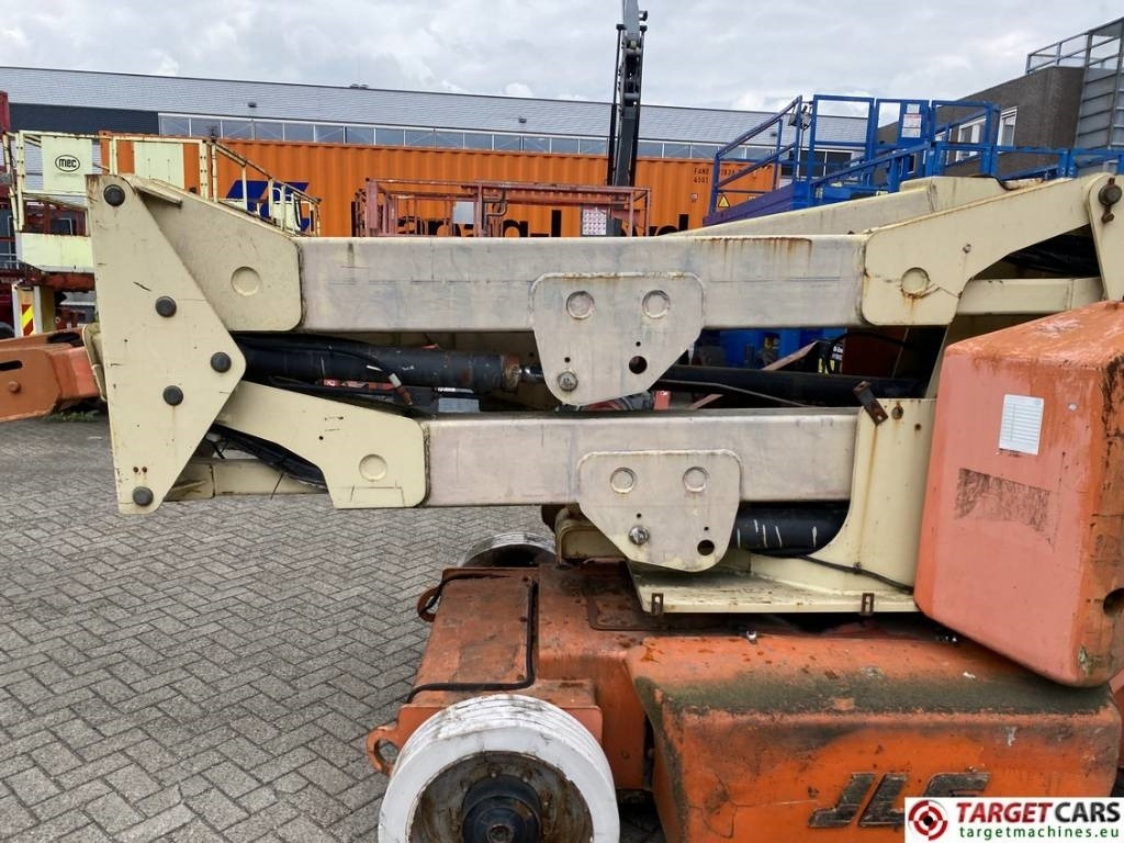 Bomlift JLG E400AJPN Electric Articulated Boom Lift DEFECT: bild 16 Bomlift JLG E400AJPN Electric Articulated Boom Lift DEFECT: bild 16