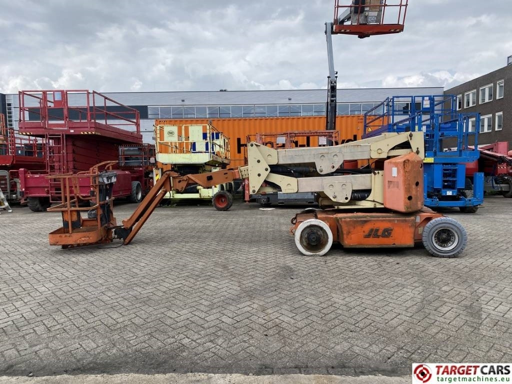 Bomlift JLG E400AJPN Electric Articulated Boom Lift DEFECT: bild 7 Bomlift JLG E400AJPN Electric Articulated Boom Lift DEFECT: bild 7