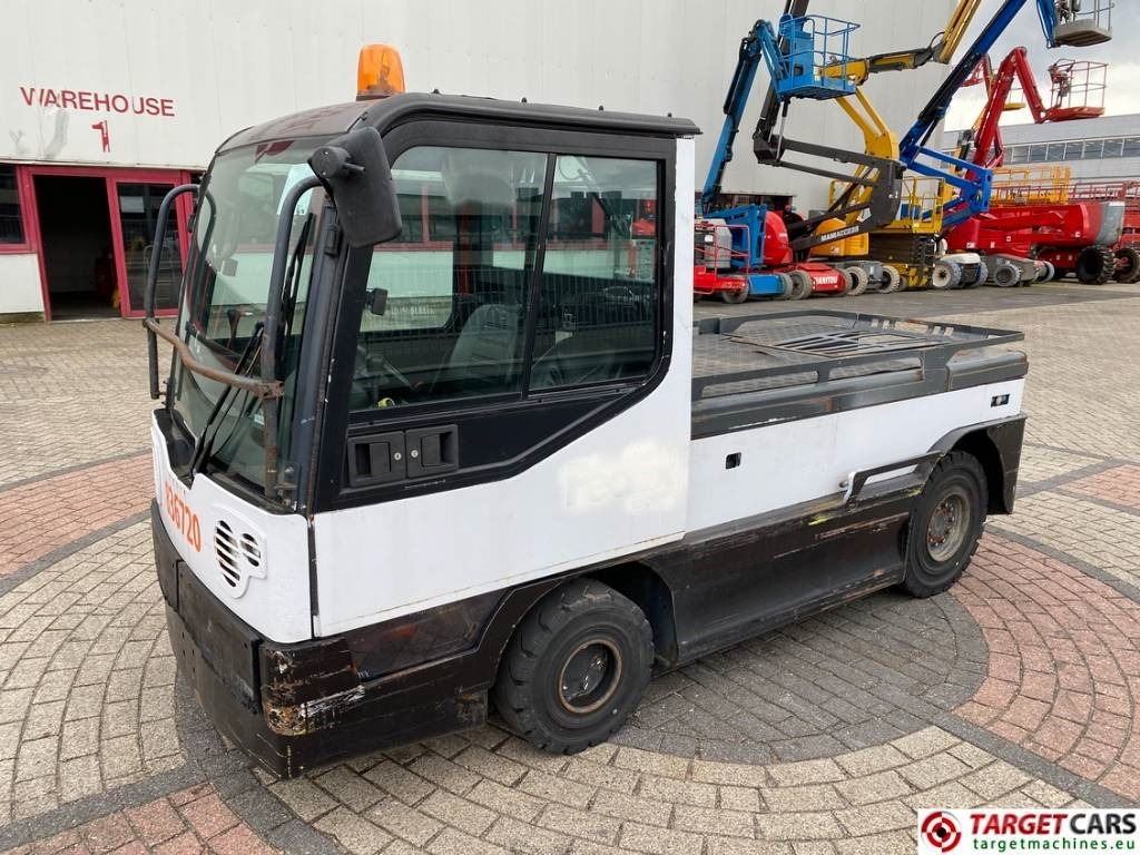 Linde P250 Tow Tug Truck Tractor Electric 80V Max 25T - Kommunaltraktor: bild 1 Linde P250 Tow Tug Truck Tractor Electric 80V Max 25T - Kommunaltraktor: bild 1
