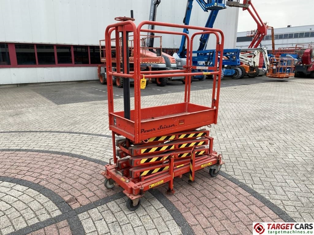 Power Scissor PS600 Manual Scissor Lift 600cm DEFECT - Saxlift: bild 1 Power Scissor PS600 Manual Scissor Lift 600cm DEFECT - Saxlift: bild 1