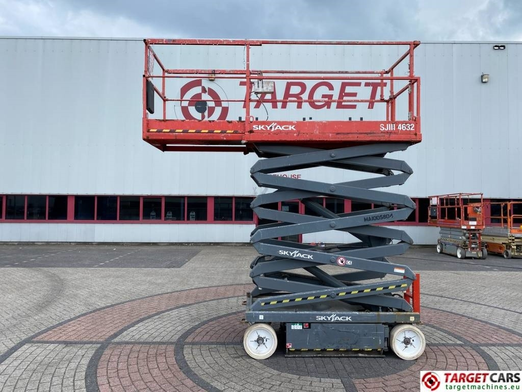SkyJack SJIII-4632 Electric 4632 Scissor Work Lift 1170cm - Saxlift: bild 5 SkyJack SJIII-4632 Electric 4632 Scissor Work Lift 1170cm - Saxlift: bild 5